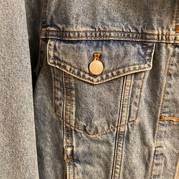 Jean jacket - Picture 3 of 4